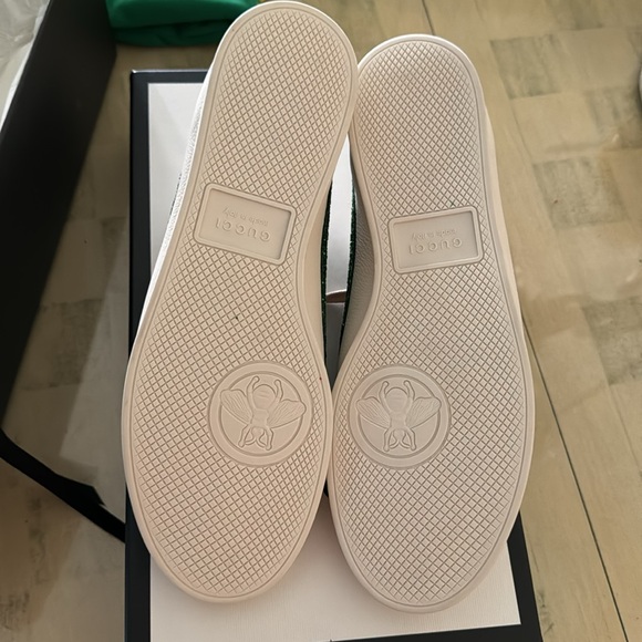 Gucci Men's Sparkly Trainers - Picture 2 of 6